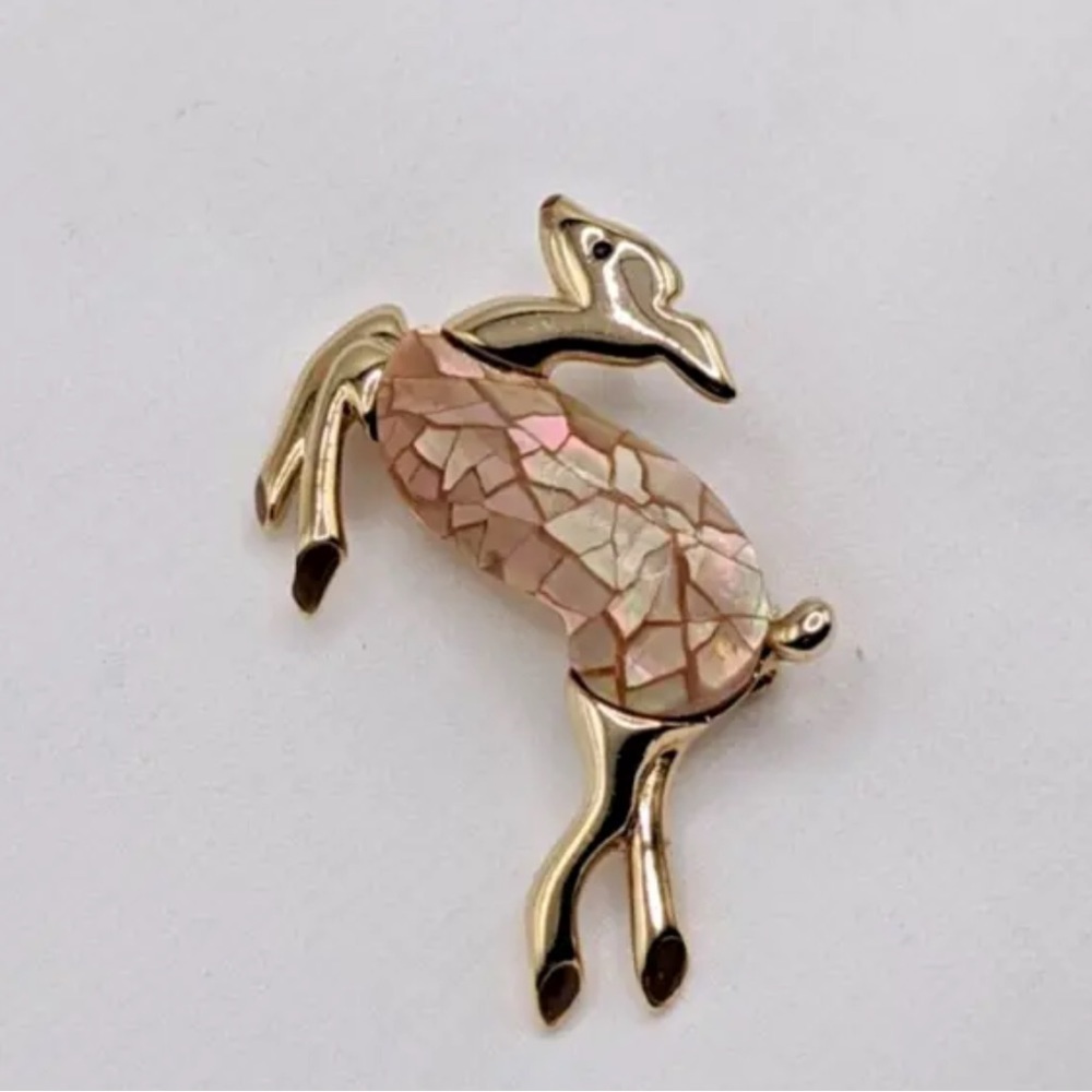 Liz Claiborne Christmas Brooch Pin Vintage Deer Rudolf MOP Crackle Estate - Picture 5 of 7